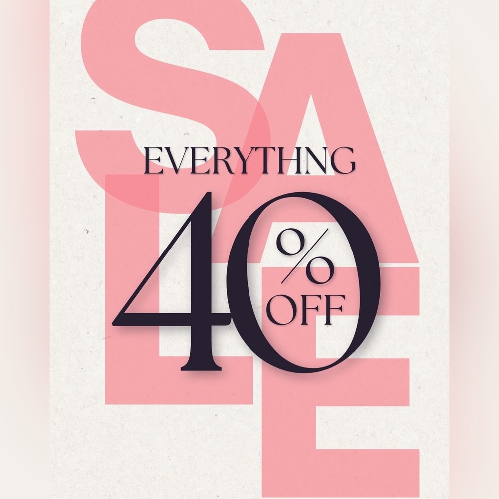 💥BACK TO SCHOOL SALE!!💥
40% OFF!! ENTIRE CLOSET!